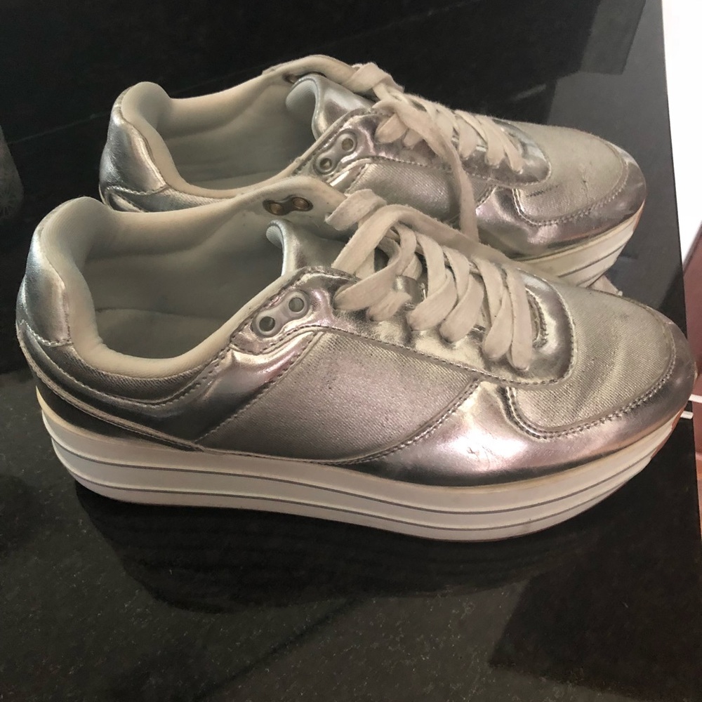 Silver tennis shoes ZARA